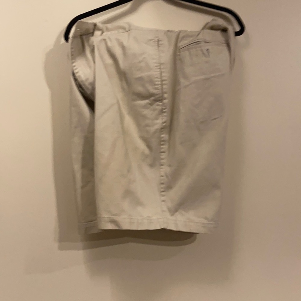 Siegfried khaki shorts